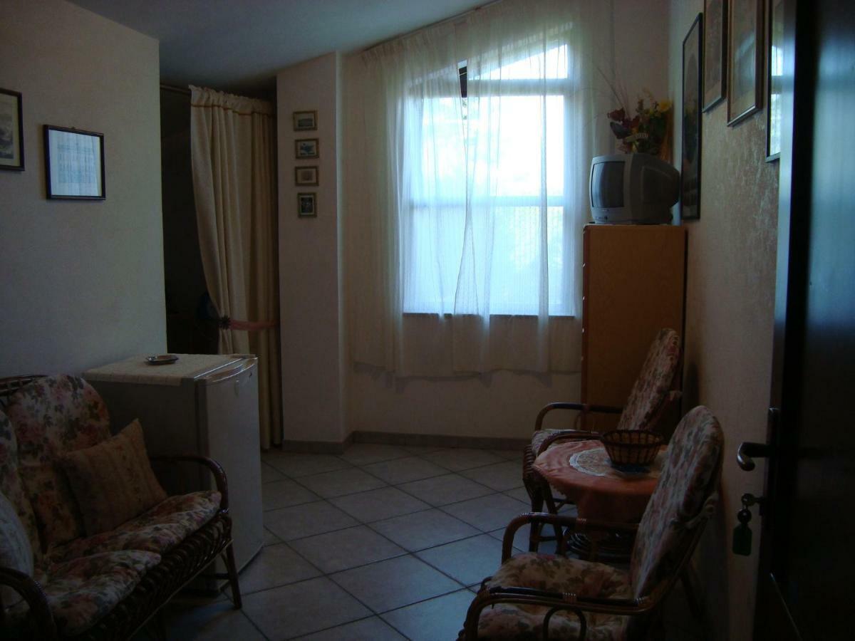 Solmar Apartment Palmadula Exterior photo